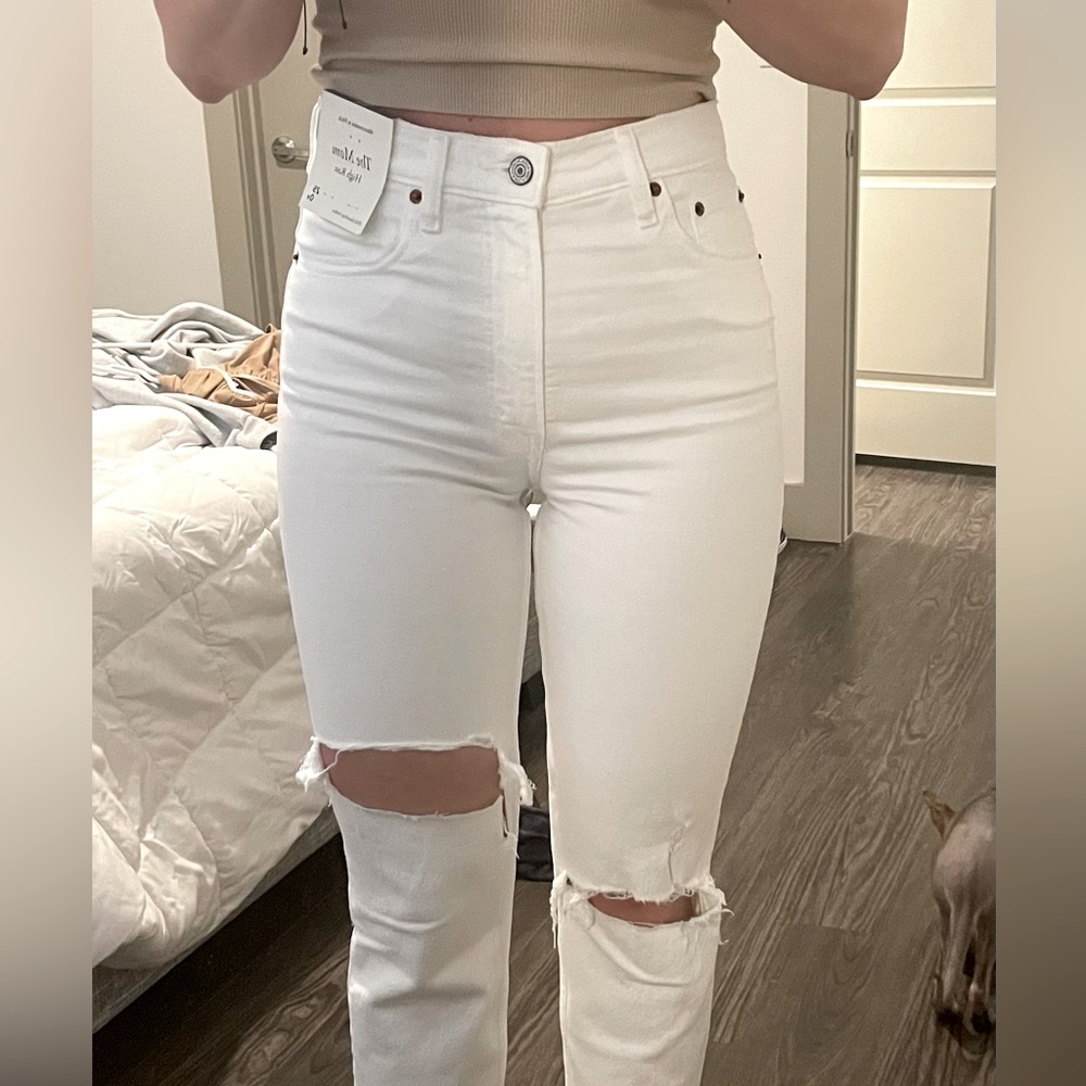 Abercrombie The Mom High Rise Jean - White